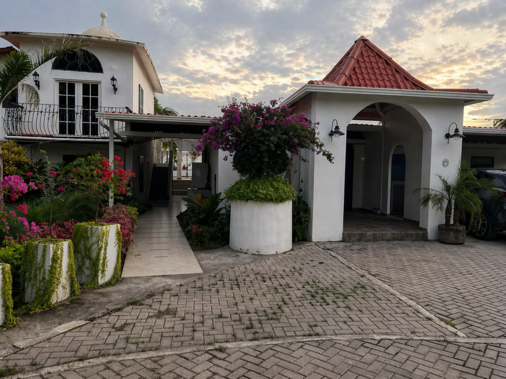 CASADEPLAYA_ROED6