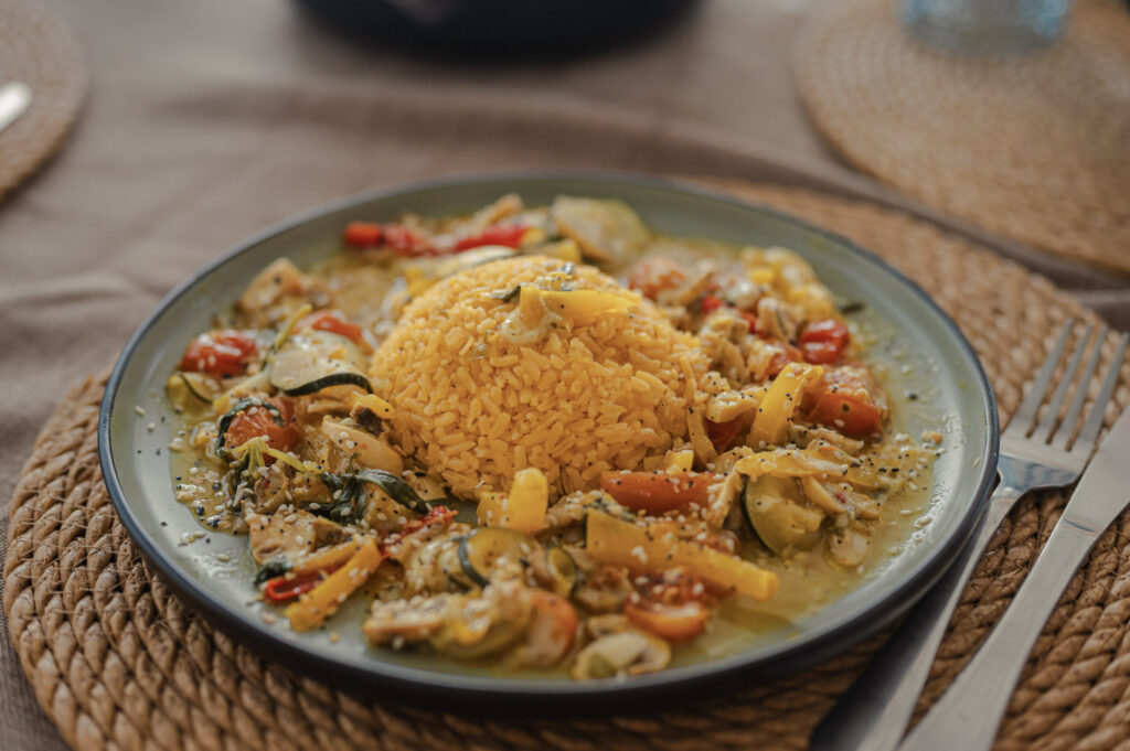 2-imgi_28_Food